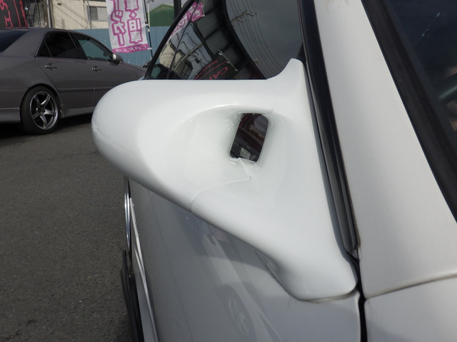 �K�i�h�[���G�A���~���[