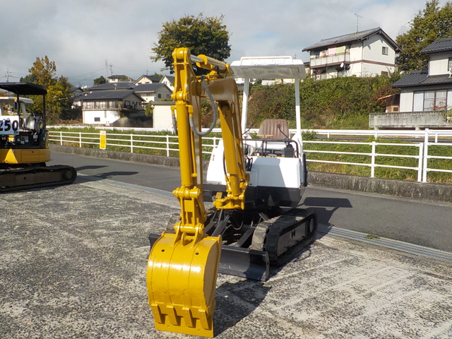 ヤンマーミニショベル