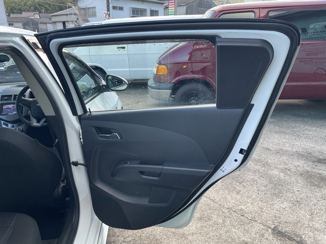 �_�񏑂̂����̓��[����FAX�݂̂ł��\�ł��BTEL�ɂČ��Ԃ��m�F���Ȃ���̂�������A�C�ɂȂ�ӏ��̎ʃ����M�������Ή��ł��܂��̂ŁA���C�y�ɂ��\���t�����������B