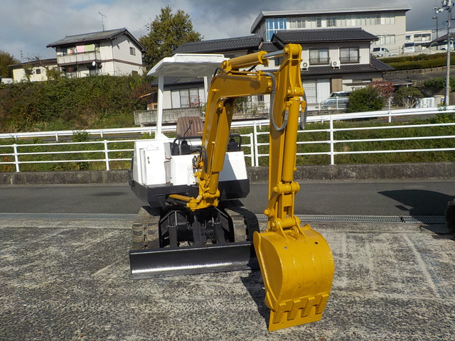 ヤンマーミニショベル