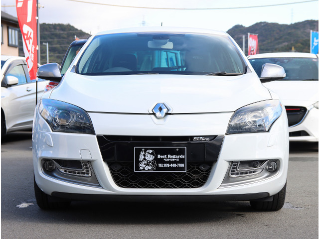 メガーヌGTライン