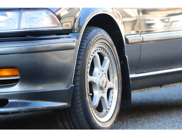 TRD�A���~�z�C�[��:���[�V���O�e�N�m���W�[����J�����ꂽ6�{�X�|�[�N�̓o�l���׏d���y���A�D�ꂽ��p�������˔�����B ���������ƌy�ʉ��𗼗������b������&�b���f�B�X�N��TRDTYPE-FT�z�C�[�� �����ł��B