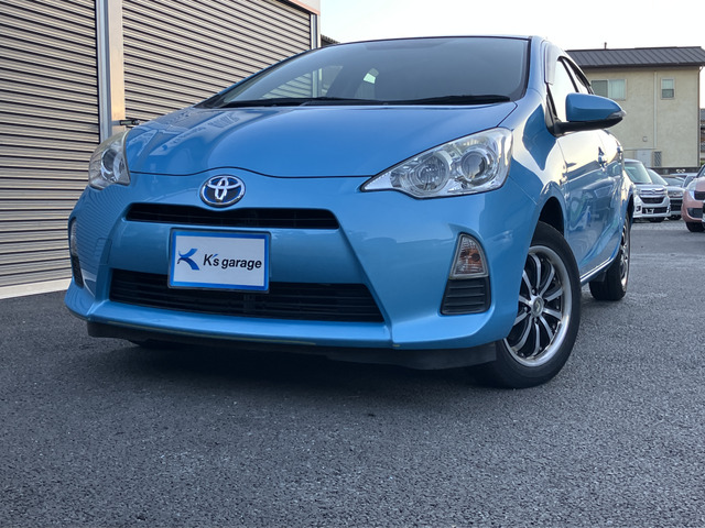 アクア(トヨタ) 1.5 L 中古車画像