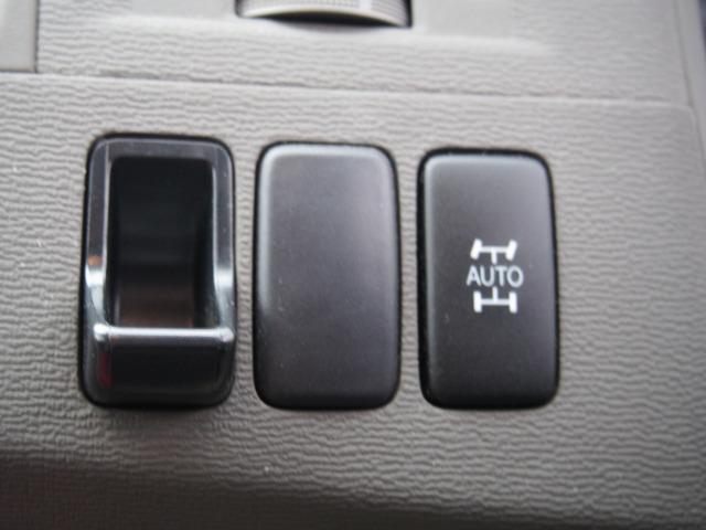 ���[���ł̂��₢���킹�ԐM�͂����Ԃ𒸂��Ă���܂��B���������������B