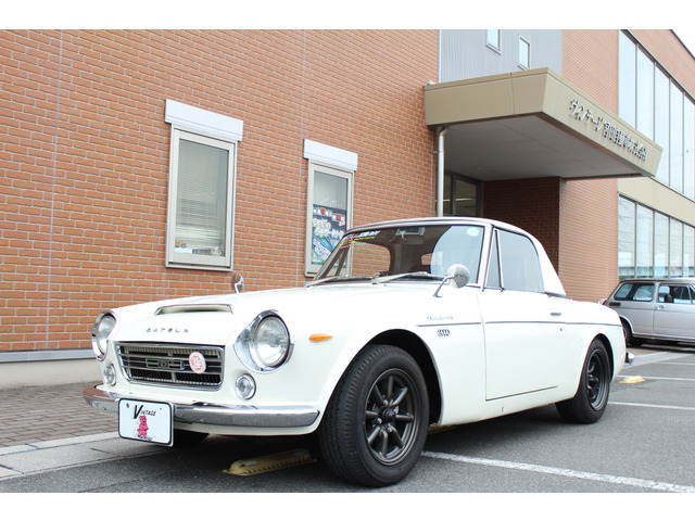 日産 ダットサンフェアレディ 2000 5速 SOLEX 電動PS ハードTOP 720.0