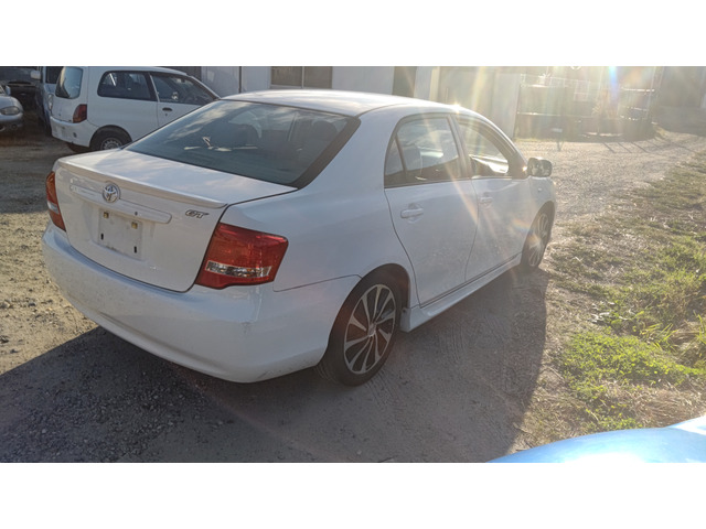 �����ڂ͕��ʂ̃Z�_���ł�