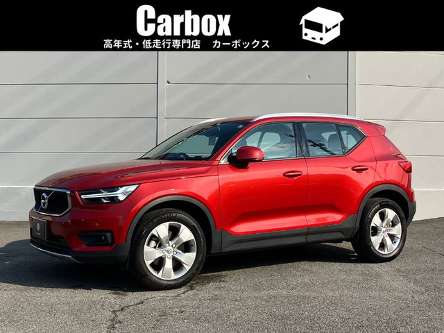 XC40(ボルボ) B4 AWD モメンタム 4WD 中古車画像