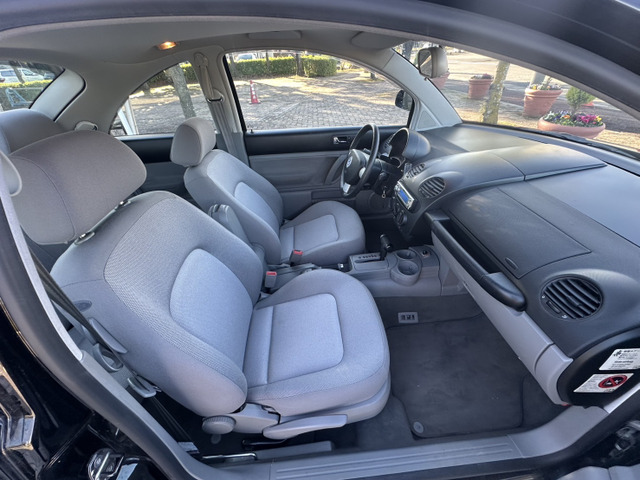 �������A ���[�Q���ŉw�܂Ō}���ɍs���܂��B �|���V�[�������āA ���������āA ��������Ă��������A �����������A ���X���������Ă�������??