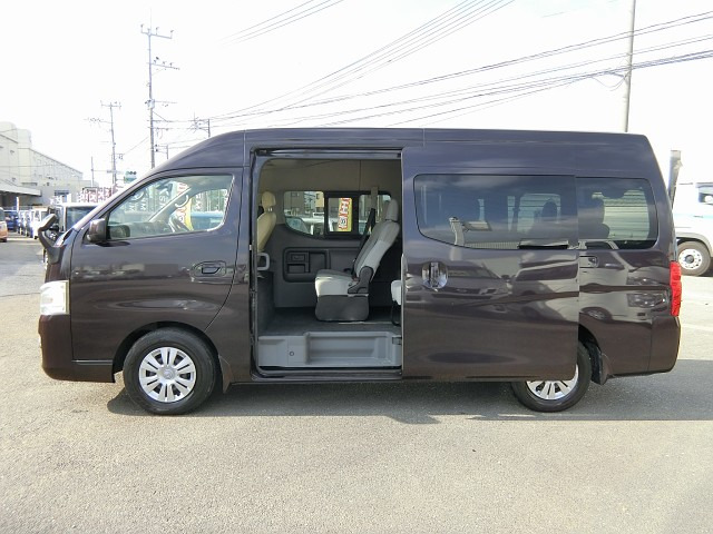 日産 NV350キャラバンワゴン 2.5 GX(オートスライドドア付