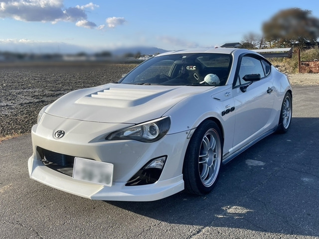 86(トヨタ) 2.0 RC　6速マニュアル 中古車画像