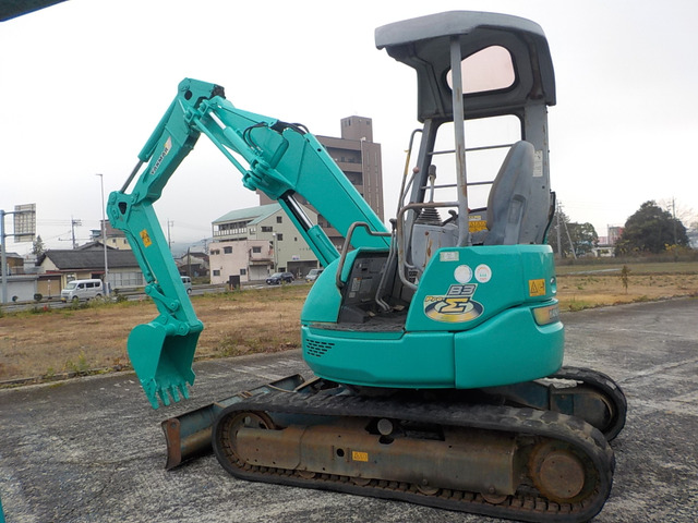 ヤンマーミニショベル