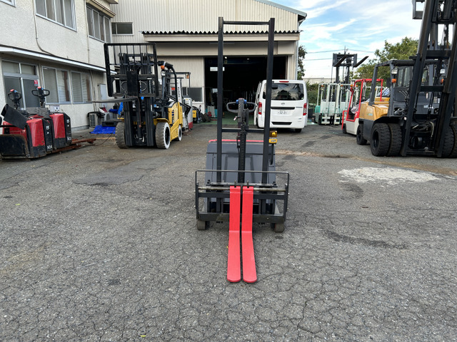 ニチユバッテリーフォークリフト