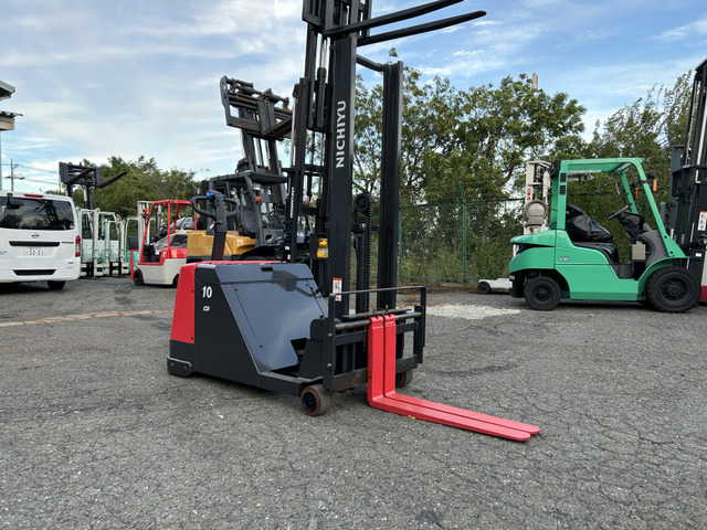 ニチユバッテリーフォークリフト