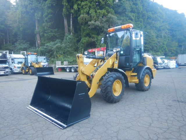 CAT(輸入車その他) ホイールローダー　タイヤショベル 除雪 907M 中古車画像