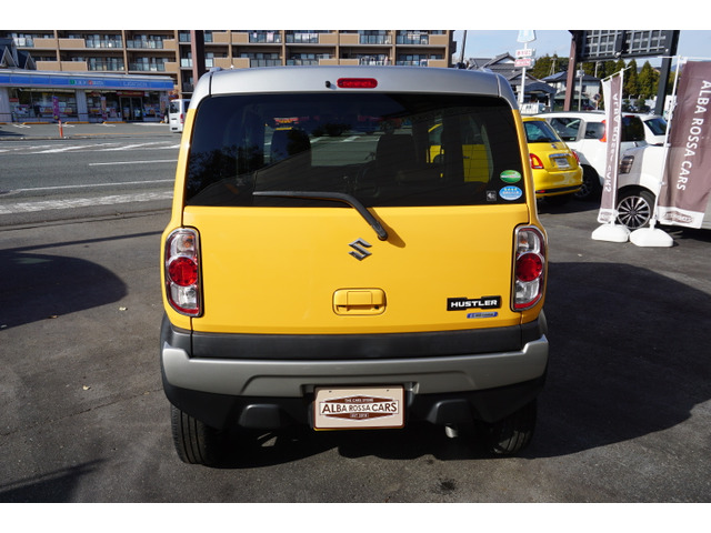 ガラスコーティングがおすすめです。施工すると輝きが違いますし、キレイが長続きします。メンテナンスをあまりしない方にはもってこいなんです。