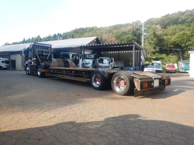 スーパードルフィントレーラーヘッド