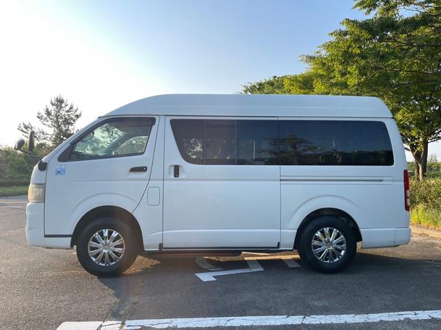 ���X�ł͒���I�Ȋ��C�A��w���łȂǃR���i�E�C���X�΍��O�ꂵ�Ă���܂�!���S���Ă����X���������B