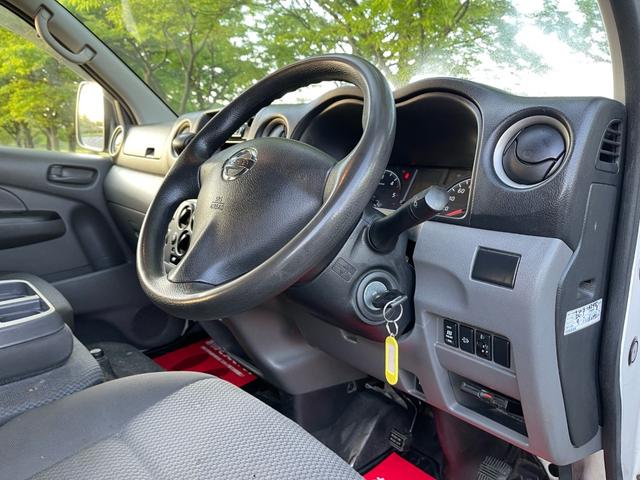 ���X�ł͊֓��E�֐��G���A����d�������K�т̏��Ȃ����Ԃ𑽐��W�����Ă���܂��B�����̎ʐ^���f�ڂ��Ă܂��̂ł��m�F���������B