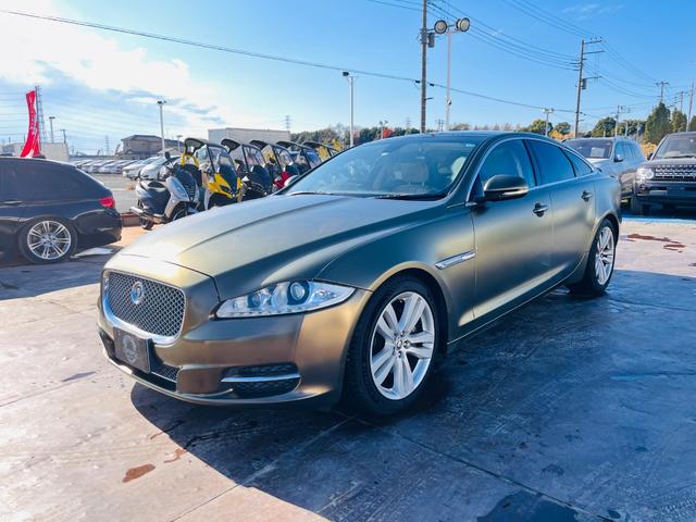 XJ(ジャガー) 中古車画像