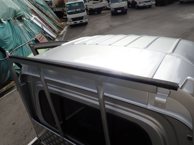 �����㕔�ɃS���}�b�g