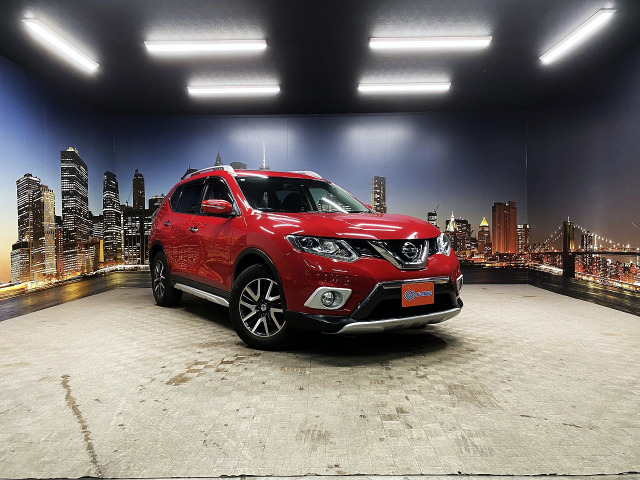 エクストレイル(日産) 2.0 20X エクストリーマーX 4WD　ガラスルーフ 禁煙車 4WD 純正ナビ 中古車画像