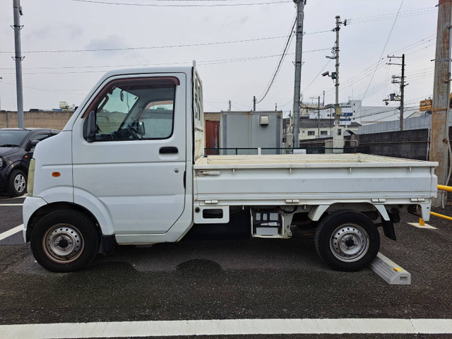 ルームクリーニング・ボディーコーティング・各種取付承ります!お気楽にご相談ください!(費用別途)