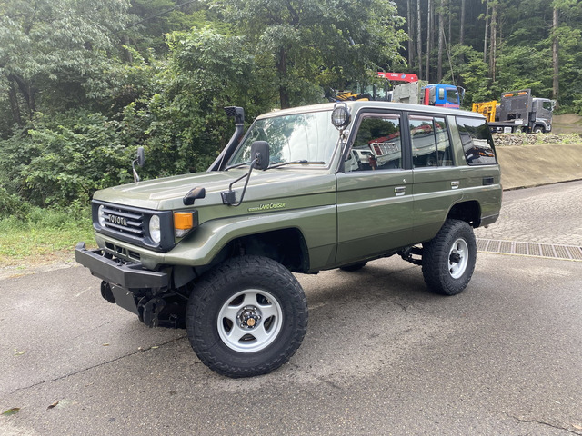 グリーン様 トヨタ ランドクルーザー70 グリーン(緑色)の中古車一覧｜中古車