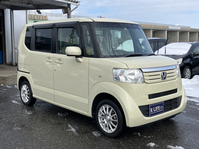 【支払総額推進店】お車をご覧い頂きまして、誠に有難う御座います。在庫車両になりますので、是非ご都合の宜しい時に、見に来て下さい。来店予約をされると、ご案内がスムーズです。