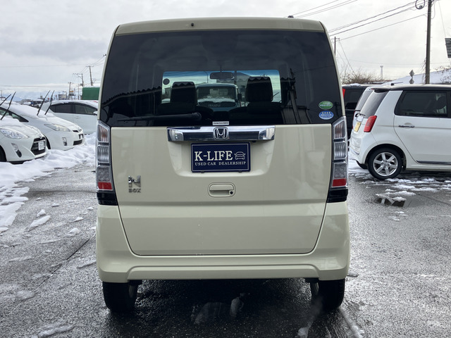 【支払総額推進店】お車をご覧い頂きまして、誠に有難う御座います。在庫車両になりますので、是非ご都合の宜しい時に、見に来て下さい。来店予約をされると、ご案内がスムーズです。