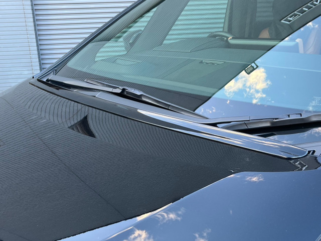 AVANZAREフードスポイラー