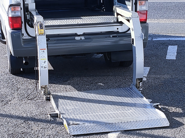 ボンゴバン1.8 DX ワイドロー