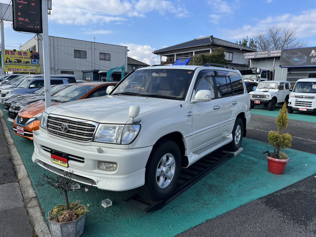 ランドクルーザー100(トヨタ) 4.7 VXリミテッド 4WD 中古車画像