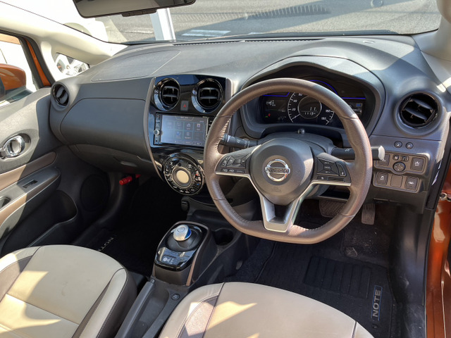 ノート1.2 e-POWER メダリスト