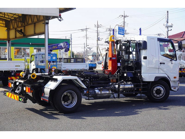 �o���E�g���b�N���A���݌�200��ȏ�!!���Ђ�HP�����񂲗����������Bhttp://www.vantruck.co.jp/index.htm