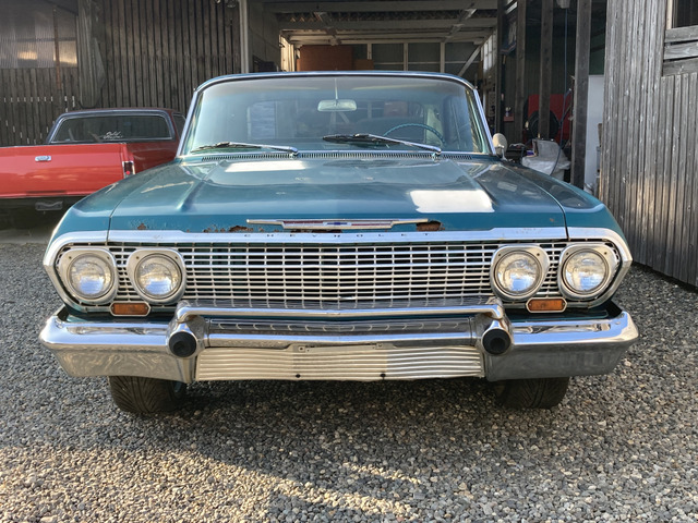 インパラ63年 トランクヒンジ左右セット 中古 インパラ63年 トランク