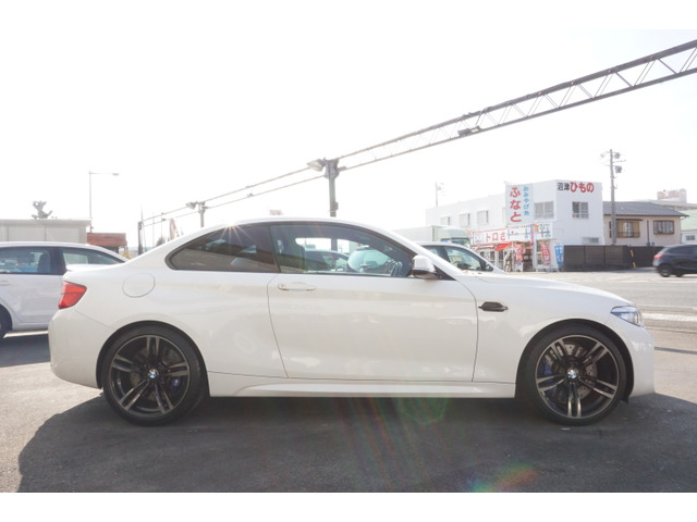 ���ʂɏ��Ε��i�g�����ł���ʉ��K�ł��B�A�N�Z���𓥂߂΃r�b�N���̑����ł��B�X�S�C�f�X��ˁB����ɏ���Ēʋ΂Ƃ������ł���ˁB�ґ�ł��ˁB