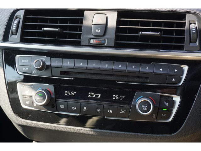 �G�A�R���͂�����������Ă܂��B���E�Ɨ��ł��B