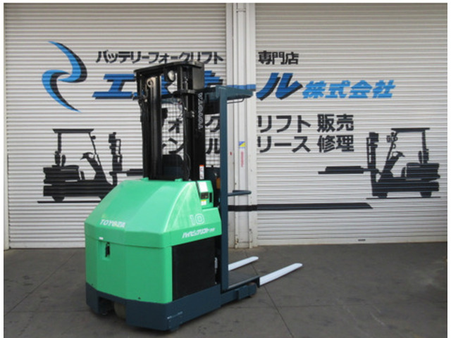 トヨタL&amp;F電動フォークリフト