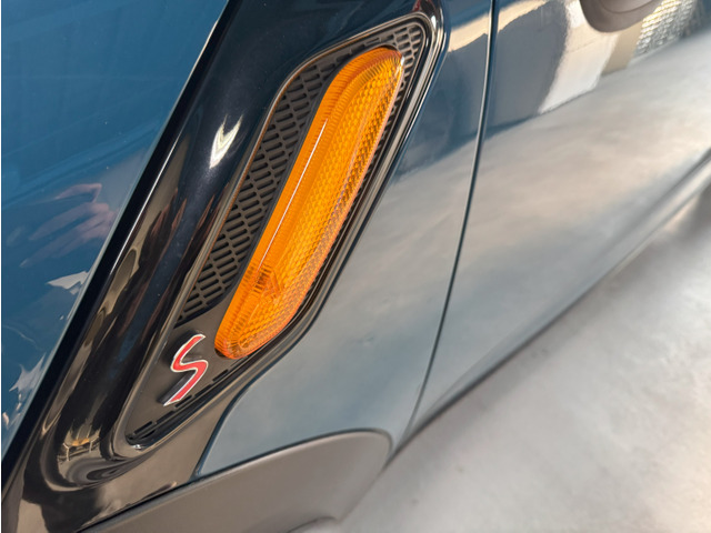 ����������̃J���[�̂��Ԃ���ڐA���Ă܂��B�N���A�[�����Y���h�����Ȃ����ăI�����W�֕ύX���Ă��܂��B