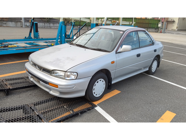 インプレッサ(スバル) 1.6 CS エクストラ 4WD　低走行 希少 GC4 EJ16 5MT 中古車画像