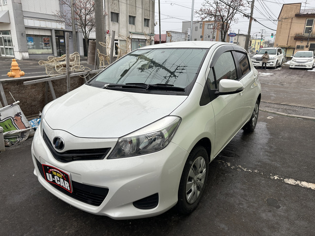 ヴィッツ1.3 F スマイルエディション 4WD