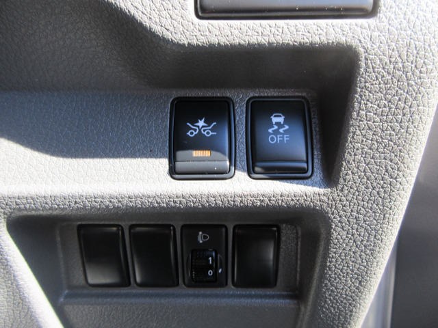 ���Փ˔�Q�y���u���[�L�t���ł���