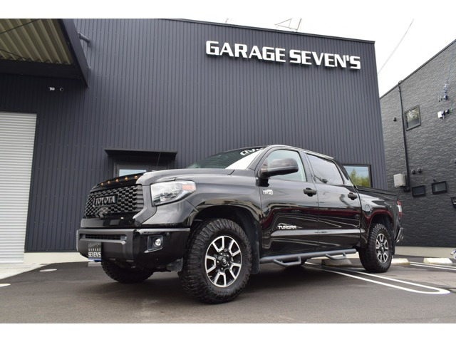 タンドラ(トヨタ) クルーマックス SR5 5.7 V8 4WD　2015年モデル4WDサンルーフ 中古車画像