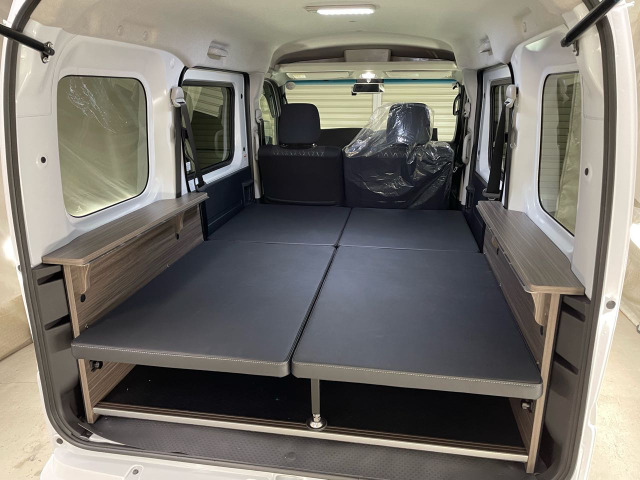 �Ԓ����E�x�b�g�d�l�ɂ��ł��܂� (^_-)-�� ��l��l�\�����ɂȂ�܂� (^^��