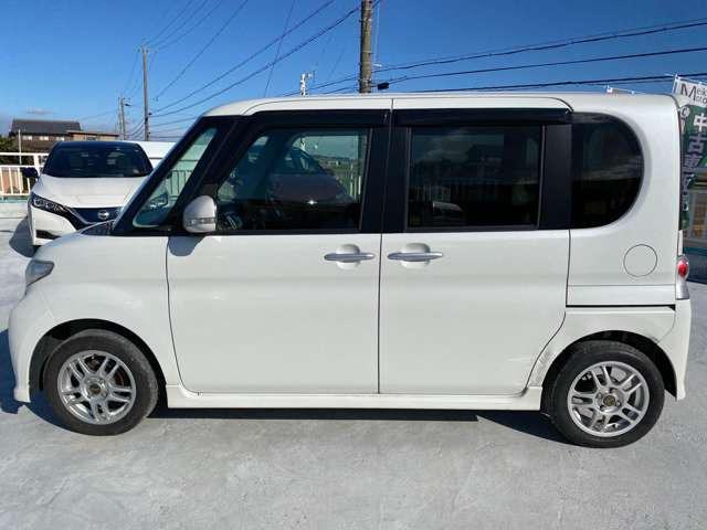 中古ナビへの変更オプション有ります。詳しくはスタッフまでお問合せ下さい。