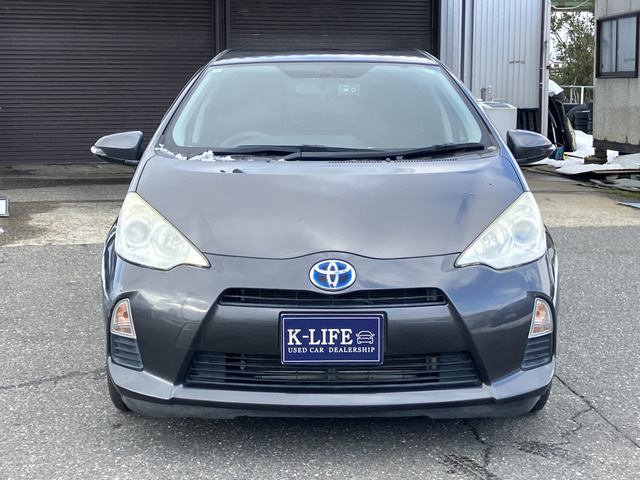 �y�x�����z���i�X�z���Ԃ������������܂��āA���ɗL�������܂��B�݌Ɏԗ��ɂȂ�܂��̂ŁA���񂲓s���̋X�������ɁA���ɗ��ĉ������B���X�\��������ƁA���ē����X���[�Y�ł��B