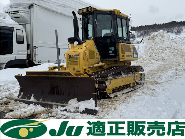 コマツブルドーザー