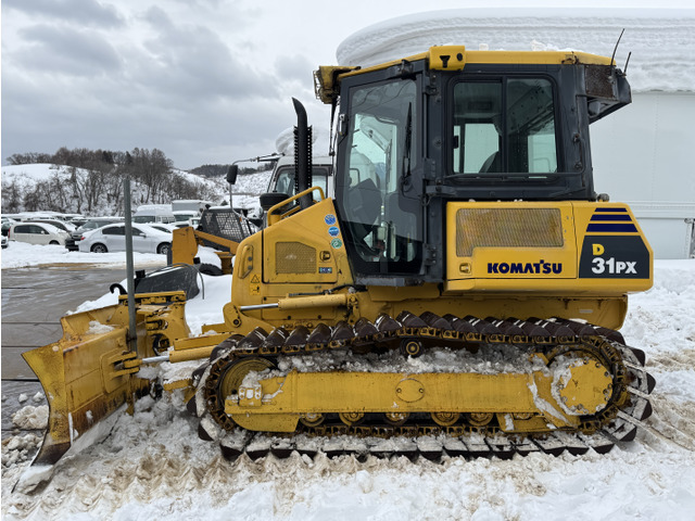 コマツブルドーザー