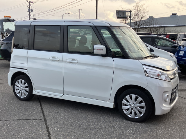 �y�x�����z���i�X�z���Ԃ������������܂��āA���ɗL�������܂��B�݌Ɏԗ��ɂȂ�܂��̂ŁA���񂲓s���̋X�������ɁA���ɗ��ĉ������B���X�\��������ƁA���ē����X���[�Y�ł��B