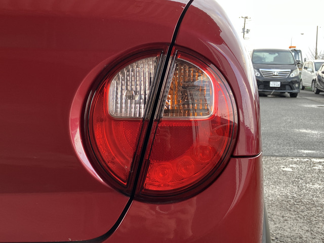 �y�x�����z���i�X�z���Ԃ������������܂��āA���ɗL�������܂��B�݌Ɏԗ��ɂȂ�܂��̂ŁA���񂲓s���̋X�������ɁA���ɗ��ĉ������B���X�\��������ƁA���ē����X���[�Y�ł��B